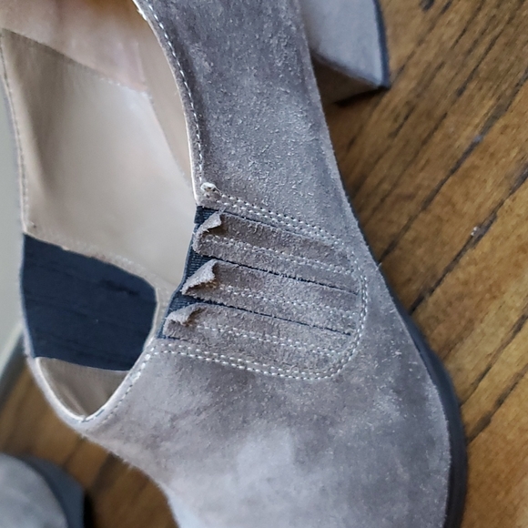 Taupe booties from Anyi Lu size 8 - Picture 7 of 7